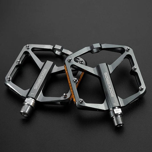 Bicycle Pedals Save Effort Aluminum Alloy Anti-slip MTB Road Mountain Reflective Bearing Cycling Pedals